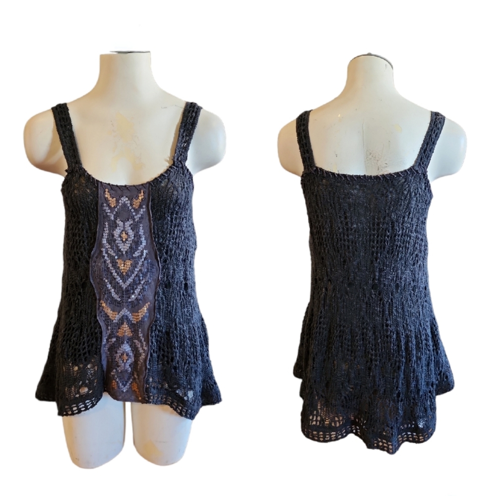 Free People Sleeveless Lined Crochet Knit Top with Sequined Front Panel Sz Small